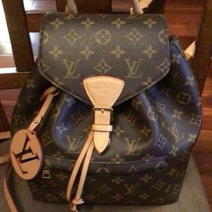 AUTHENTIC Louis Vuitton Backpack - Montsouris PM